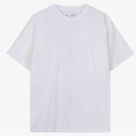 White Nike shirt - Adult Unisex - M - Picture 2 of 6